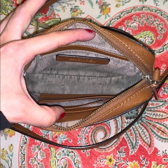 Michael Kors Small crossbody - Picture 3 of 4